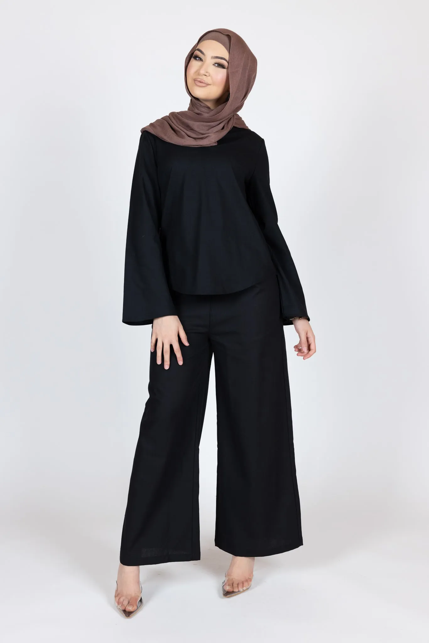 Adira Linen Wide Leg Pants