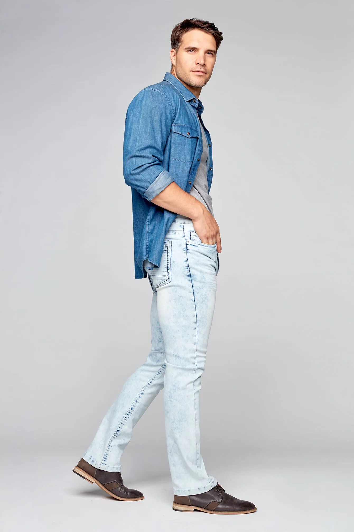 ALLAN (3011 Series) - Classic 5 Pocket Bootcut Jean - Light Indigo Acid Denim