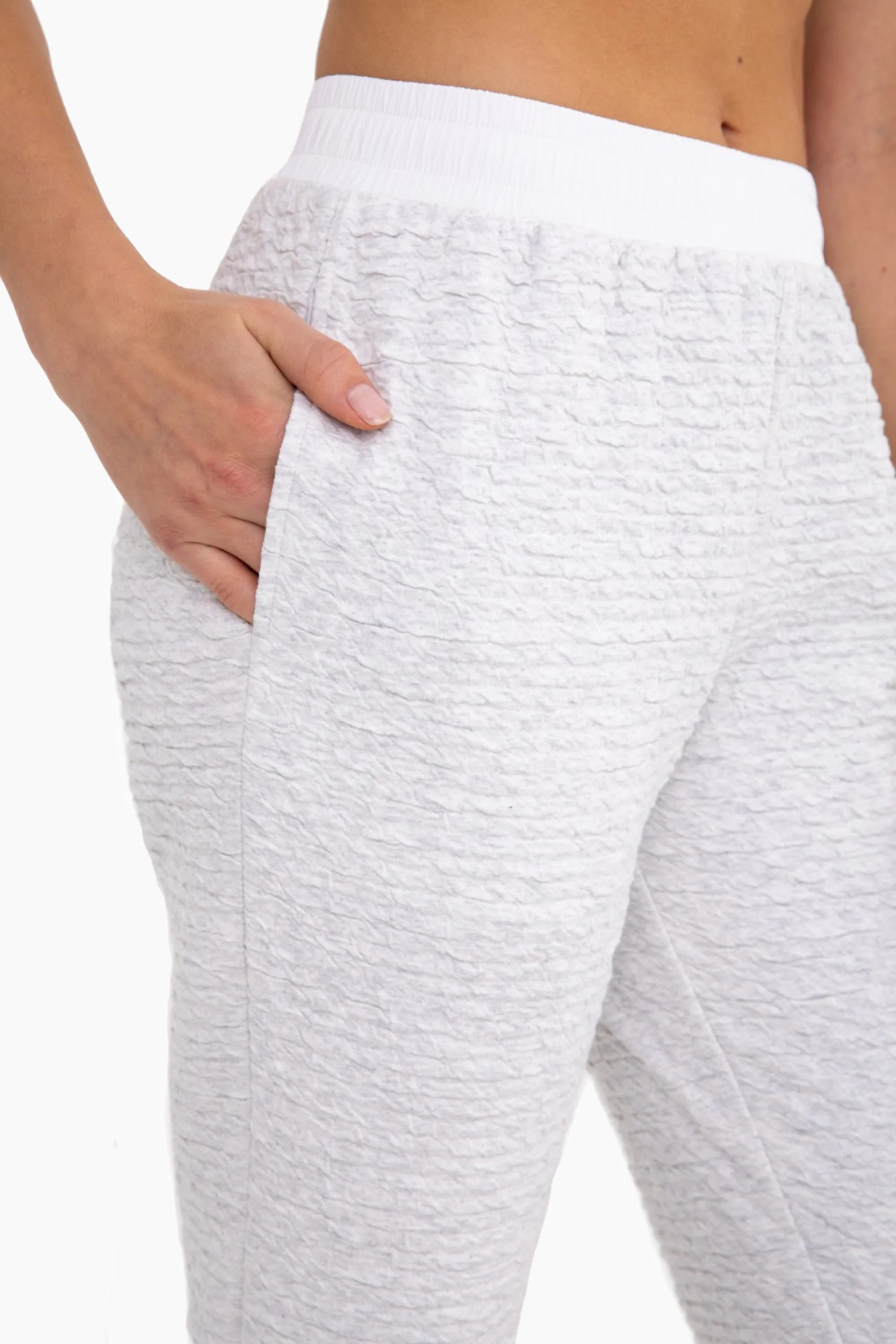 Cotton-Blend Textured Pant