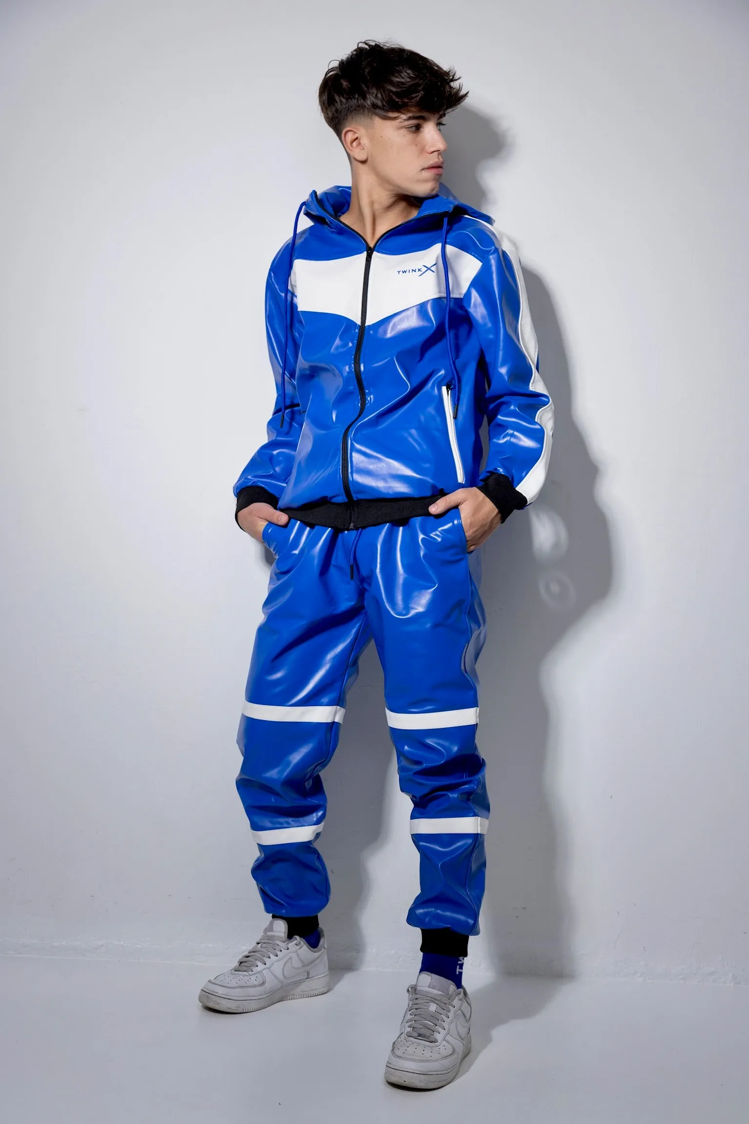 elite x day pants I blue/white I vegan leather